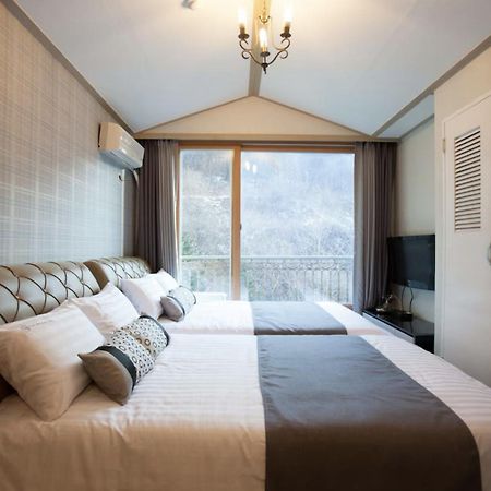 ช็องพย็อง แฟมิลี โฮเทล Hotel คาพยอง ภายนอก รูปภาพ