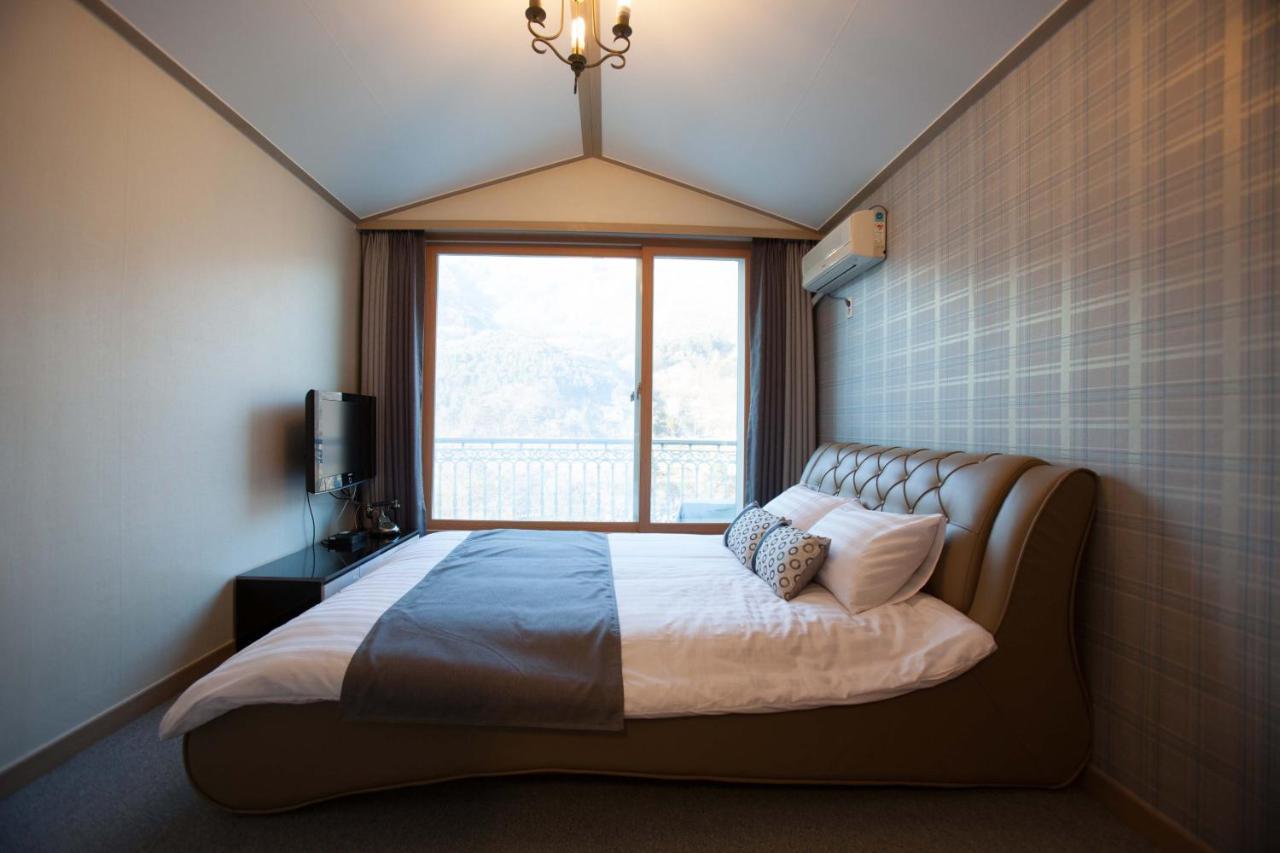 ช็องพย็อง แฟมิลี โฮเทล Hotel คาพยอง ภายนอก รูปภาพ